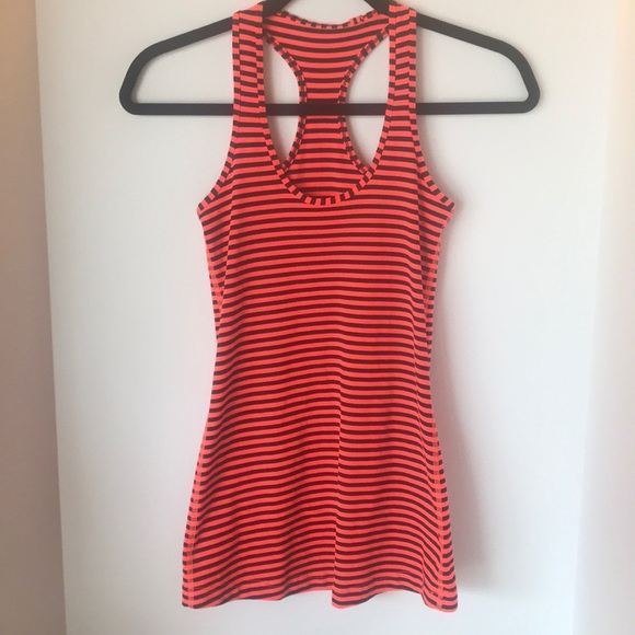 Lululemon Cool Racerback Size 4 - Picture 2 of 4